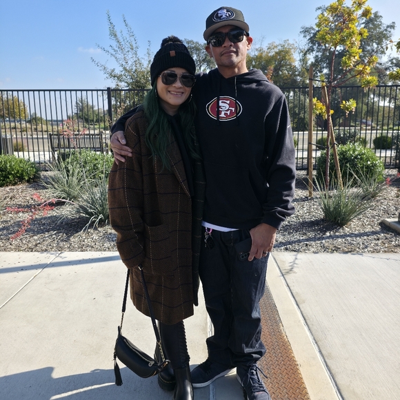 Meet your Posher, Thyda - Picture 1 of 1